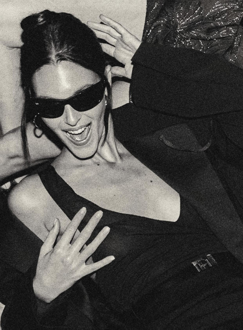 Alek Wek featured in L\'Album Della Festa Dei Nostri Primi 60, December 2024