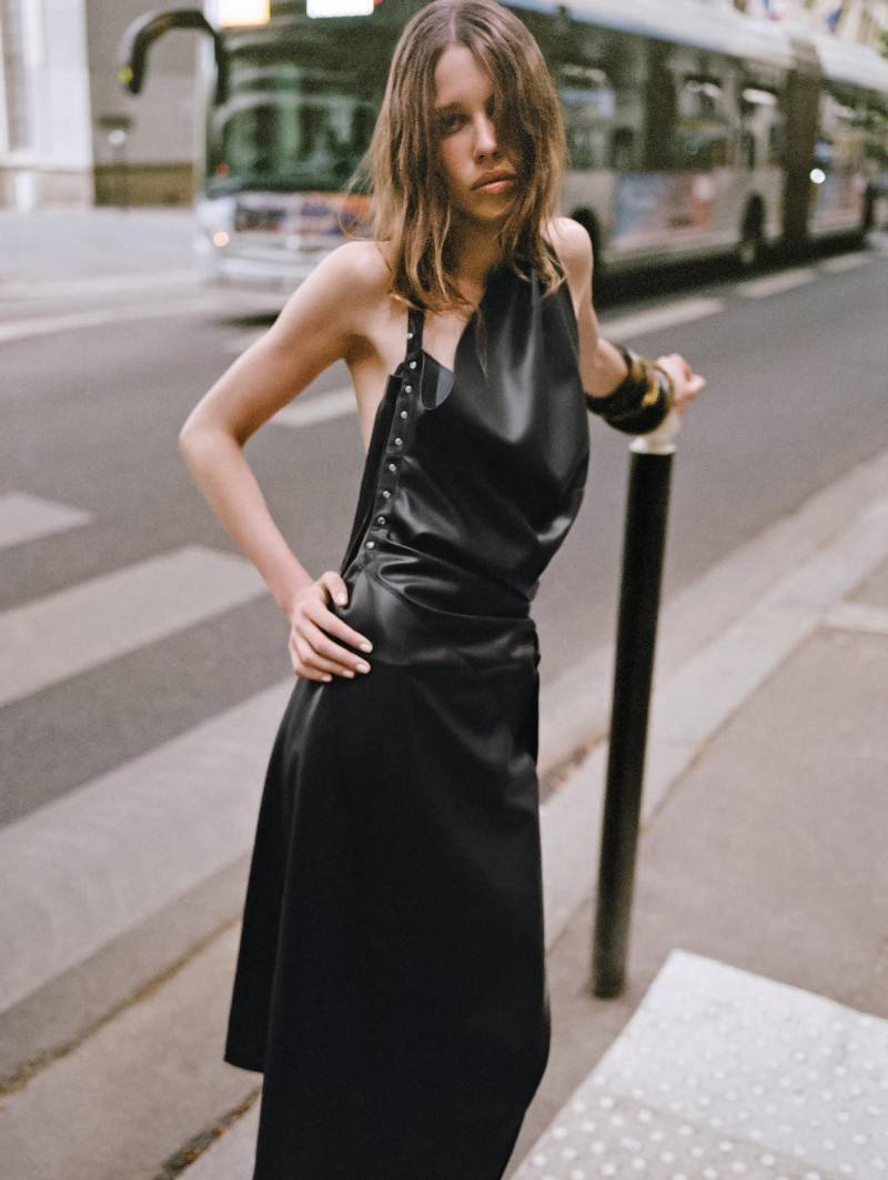 Olivia Petronella Palermo featured in Forma Mentis, November 2024