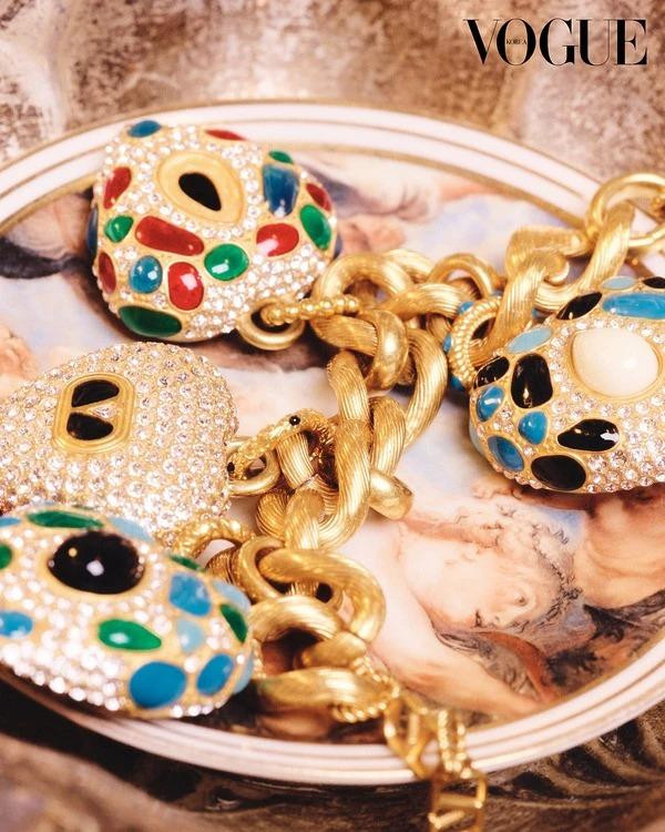 Vintage Jewelry That Is So Vivid, November 2024