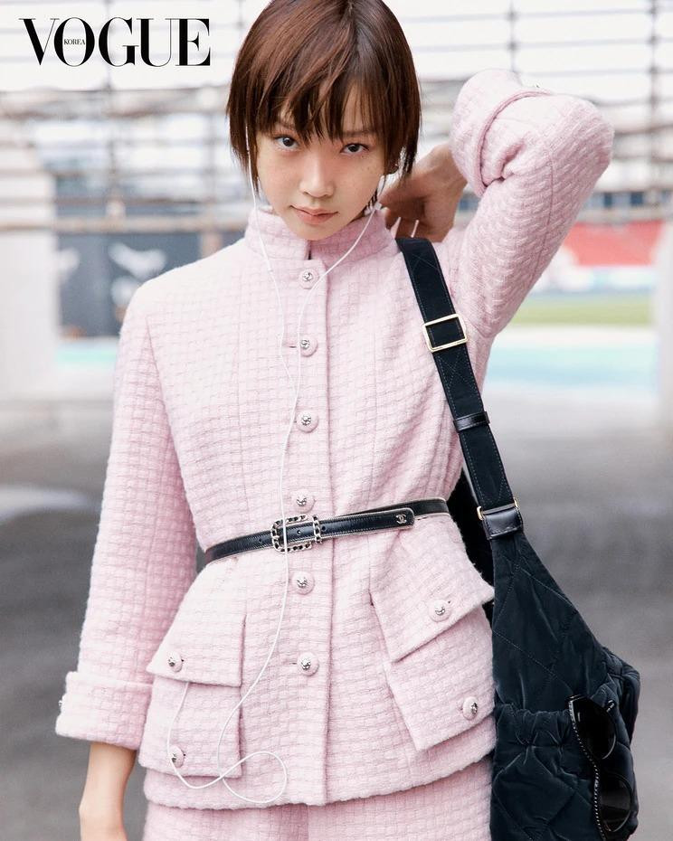 Seo-Yeon Lee featured in CHANEL - 2024/25 Coco Neige Collection, November 2024