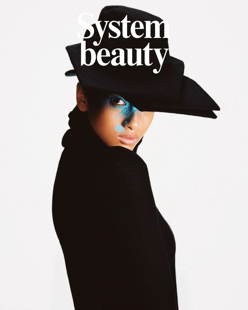 Emily Ratajkowski featured in Carljin Jacobs, October 2024