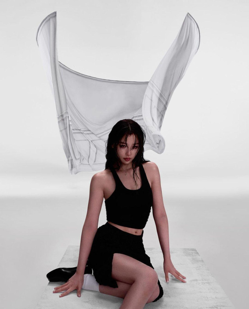 Esther Yu, November 2024