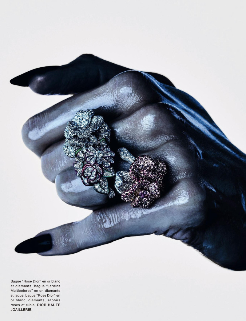 Amanda Murphy featured in La Louve, November 2024