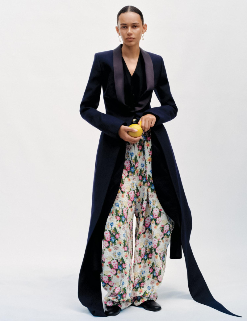 Binx Walton featured in A Layered Approach, October 2024