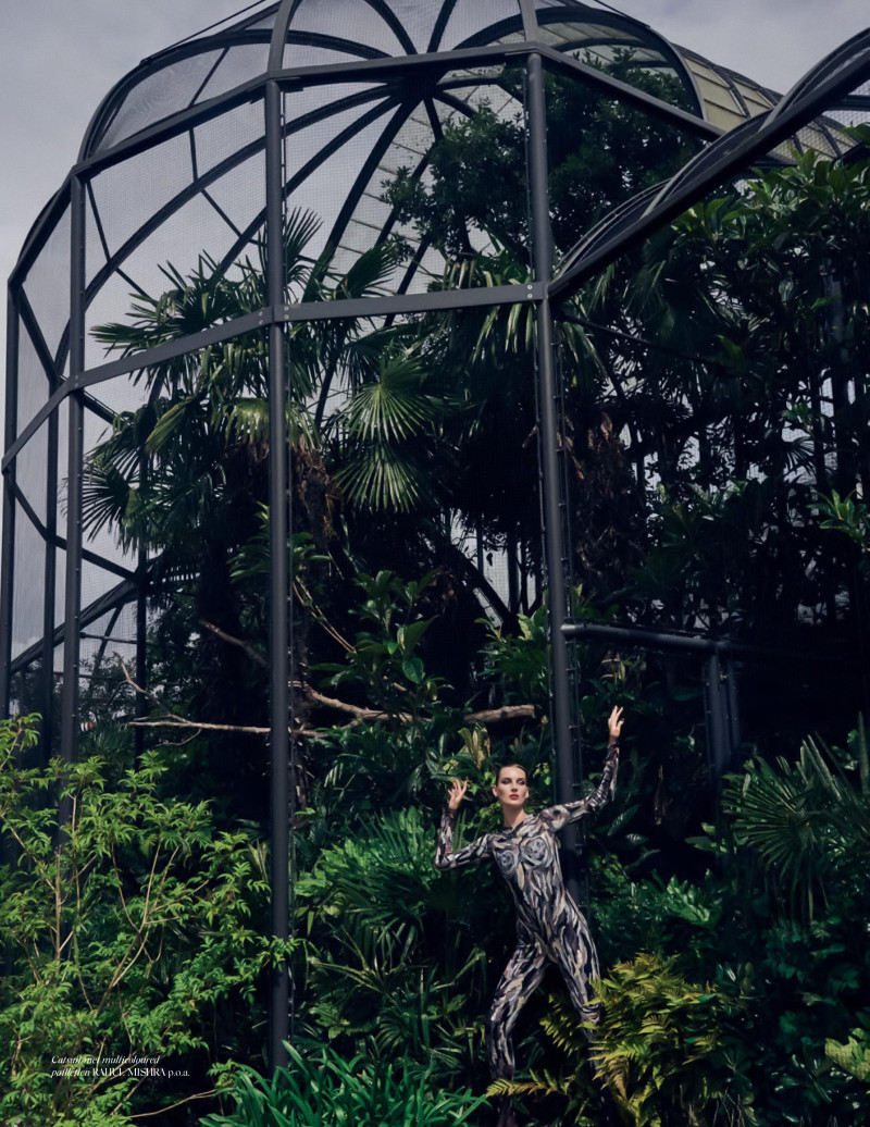 Julia Bergshoeff featured in Oost Vol. 2, November 2024