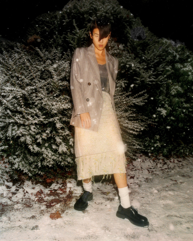 Spring Fashion That Lights Up the Night, February 2023