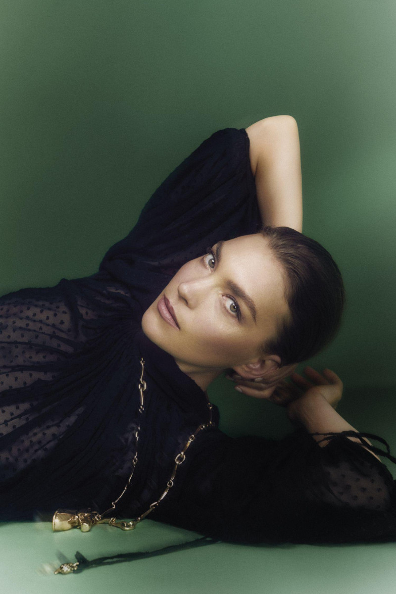 Arizona Muse featured in Fiel A Sí Misma, January 2025