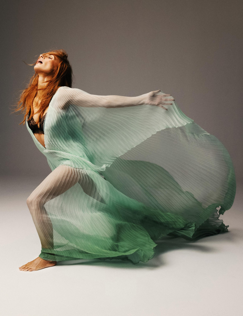 Jessica Chastain featured in Jessica Chastain, November 2024