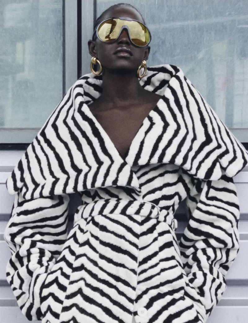 Alaato Jazyper featured in Peau Contre Peau, February 2025