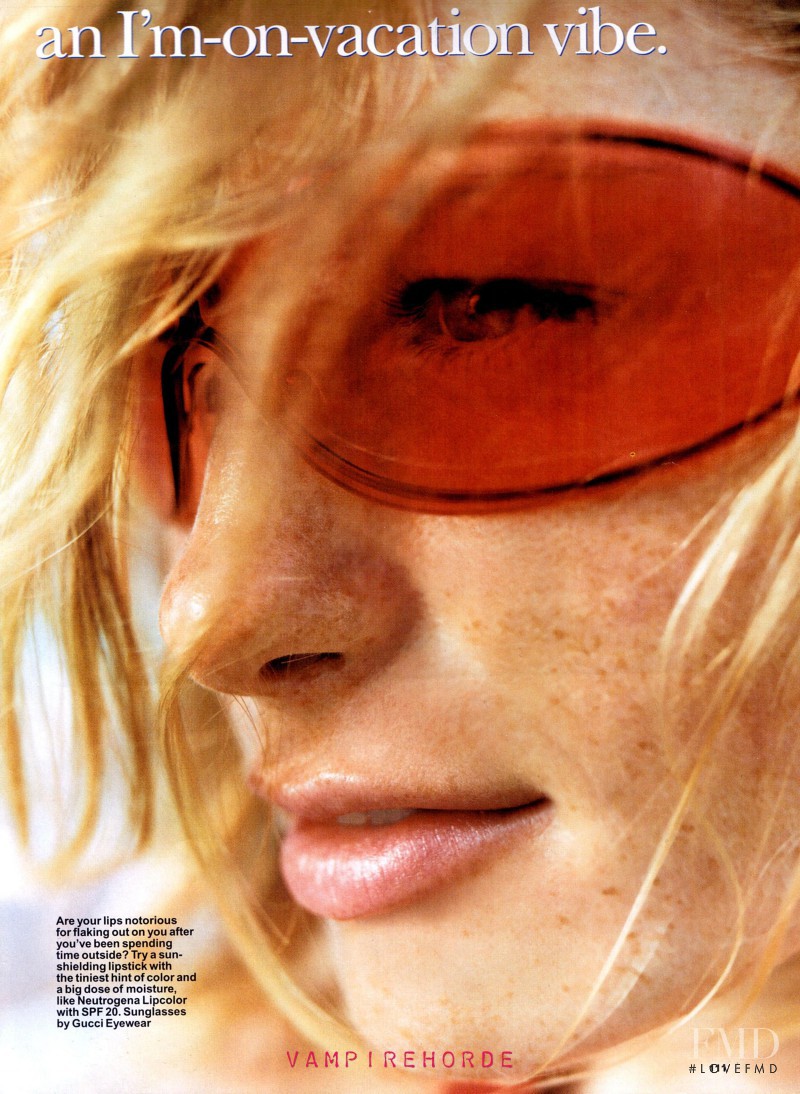 Marisa Miller featured in Sunny style up, January 2002