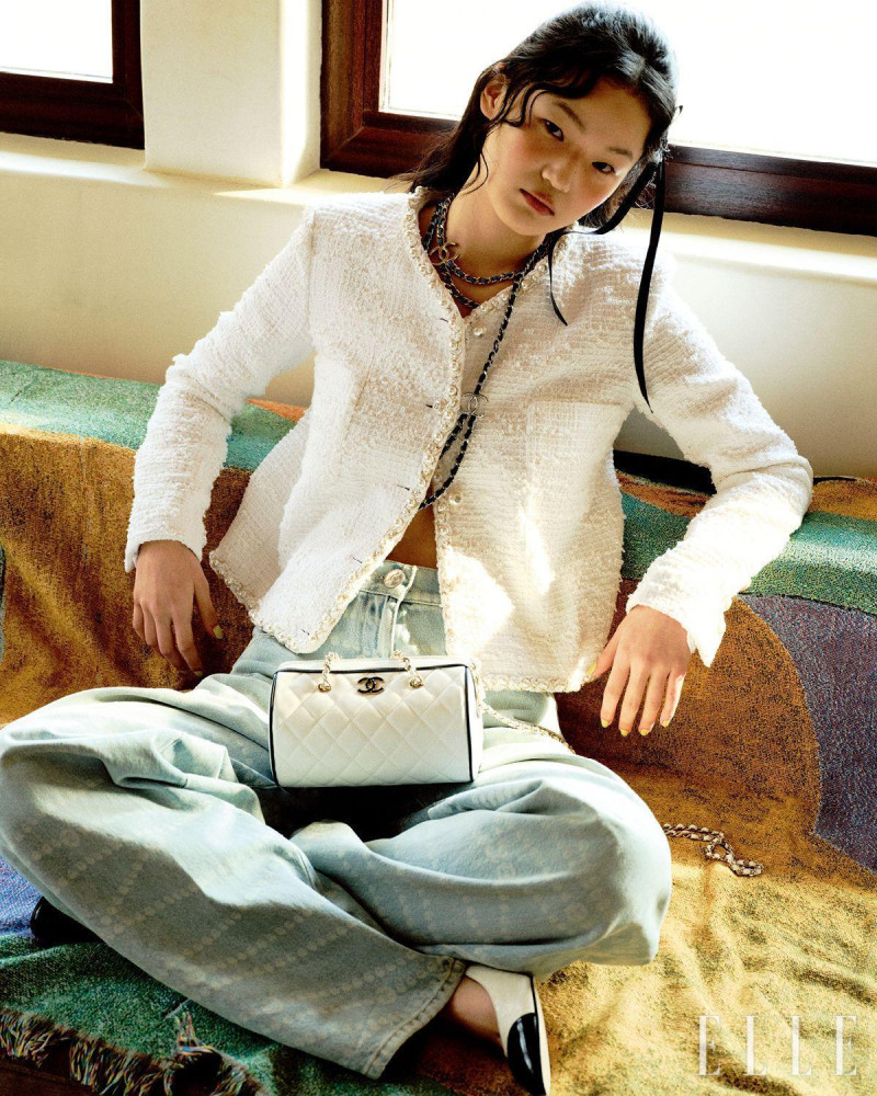 Chanel bag styling that heralds spring, February 2025