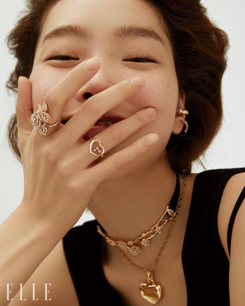 Seo-Yeon Lee featured in Homewear with Chopard, Damiani and Dior High Jewelry, February 2025