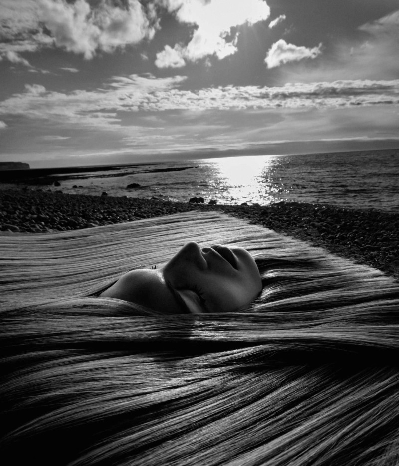 Karolina Spakowski featured in Thirteen Textures, November 2024