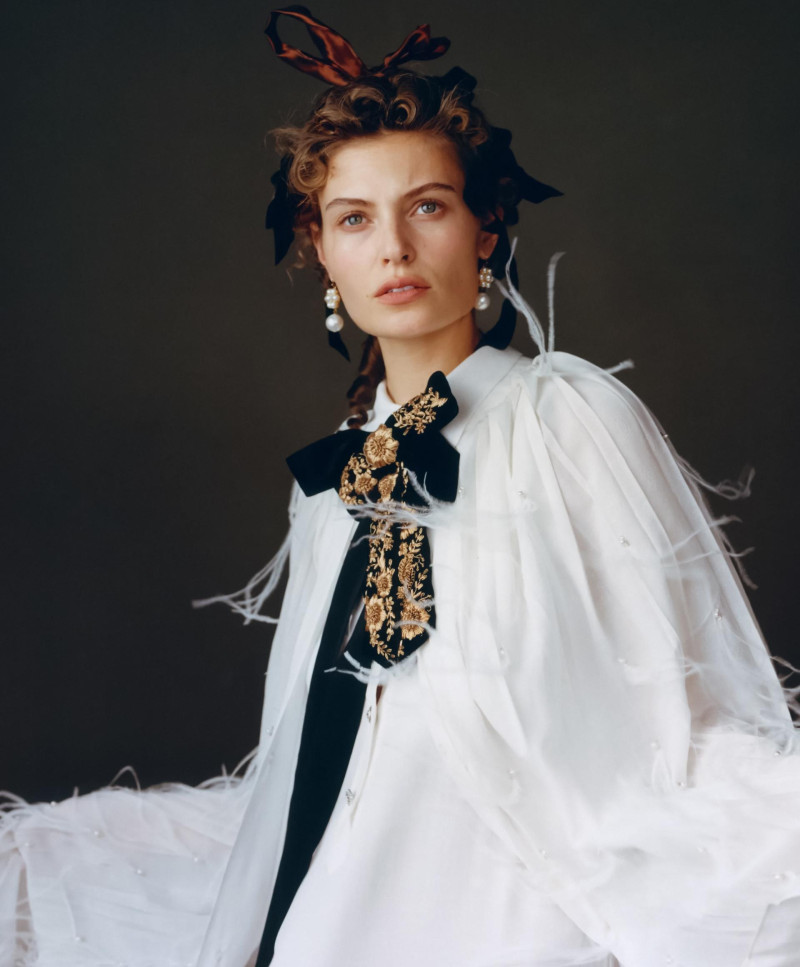 Dress Like The Renaissance Woman You Are, February 2025