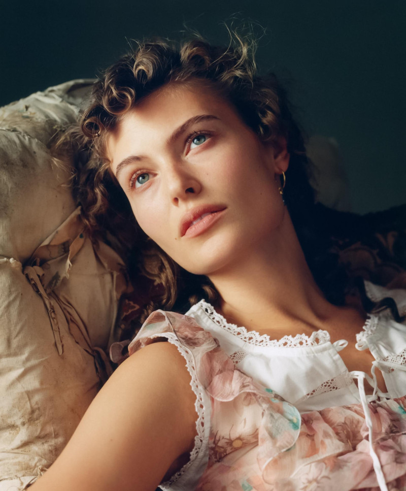 Dress Like The Renaissance Woman You Are, February 2025