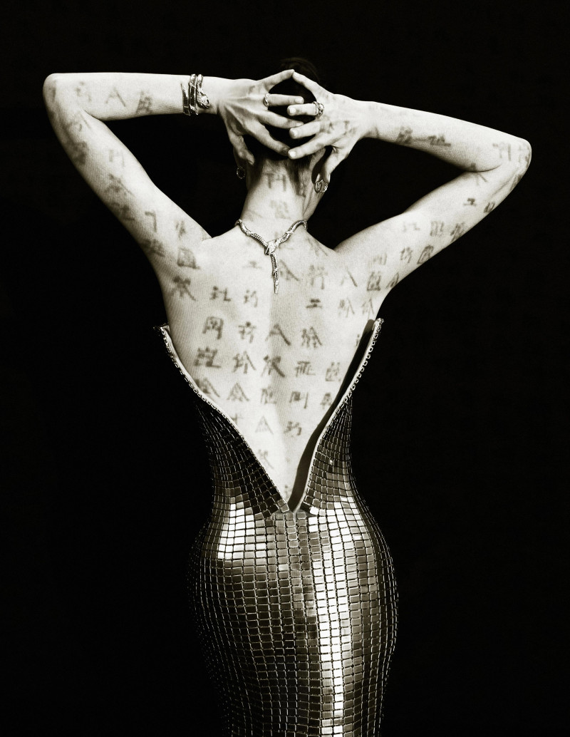 Anne Hathaway, February 2025