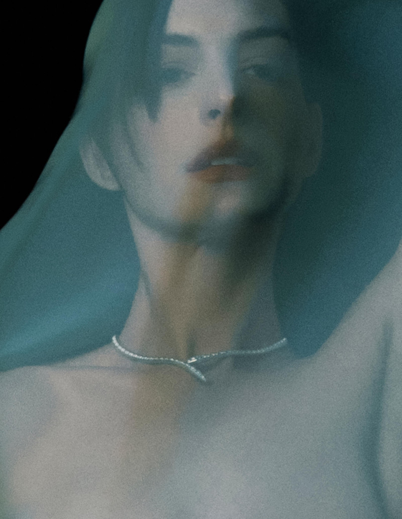 Anne Hathaway, February 2025