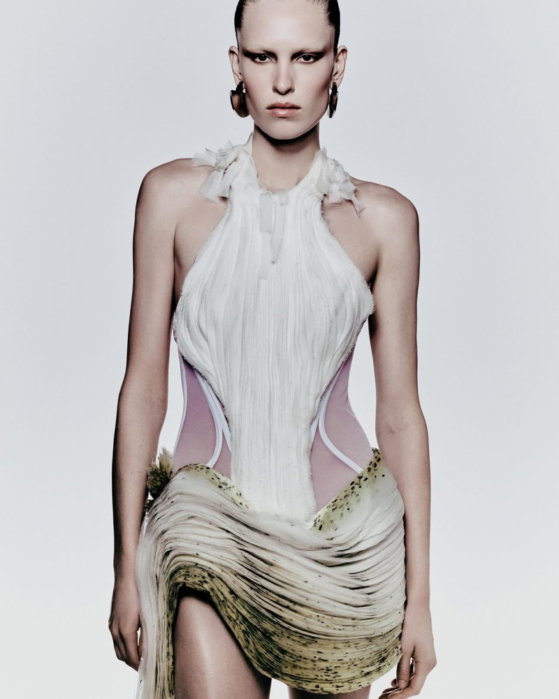 Leanne de Haan featured in Leanne De Haan, March 2025