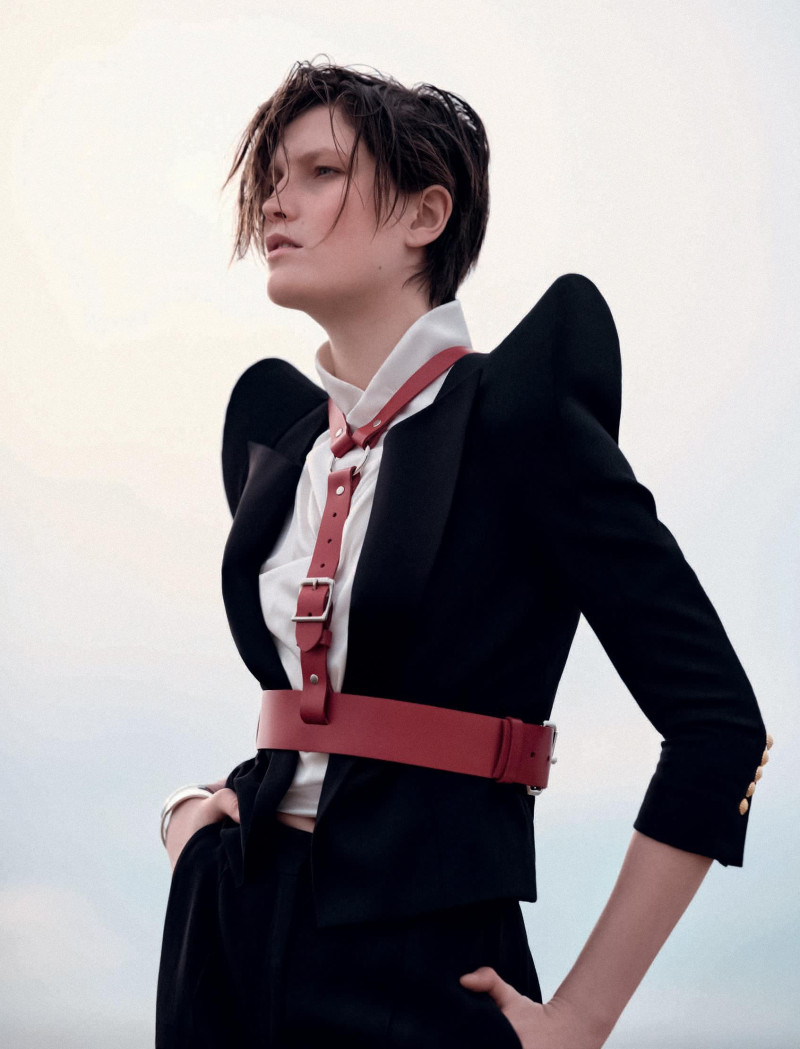 Tessa Bruinsma featured in L\'Air De La Mer, February 2025