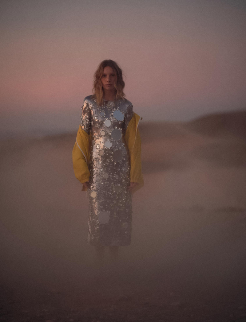 Demy de Vries featured in Eclats Des Sables, February 2025