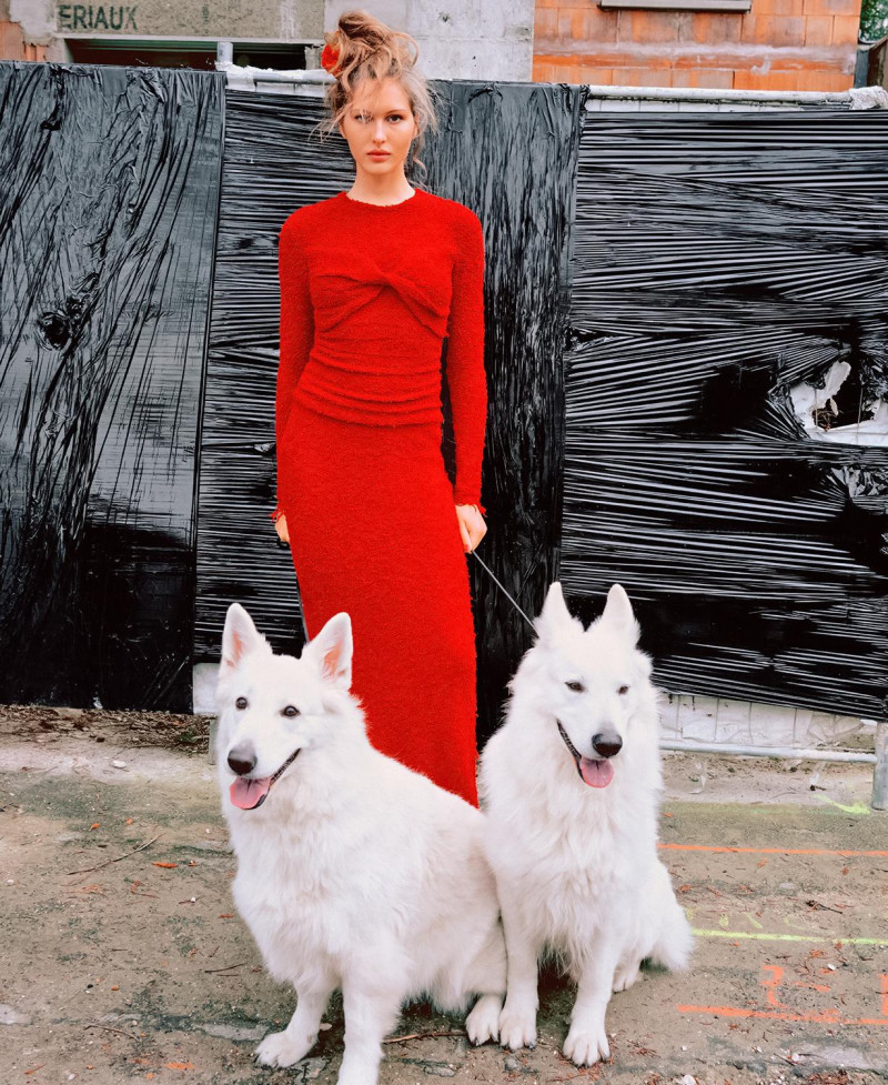 Angelina Kendall featured in Le Rouge Et Le Soir., March 2025