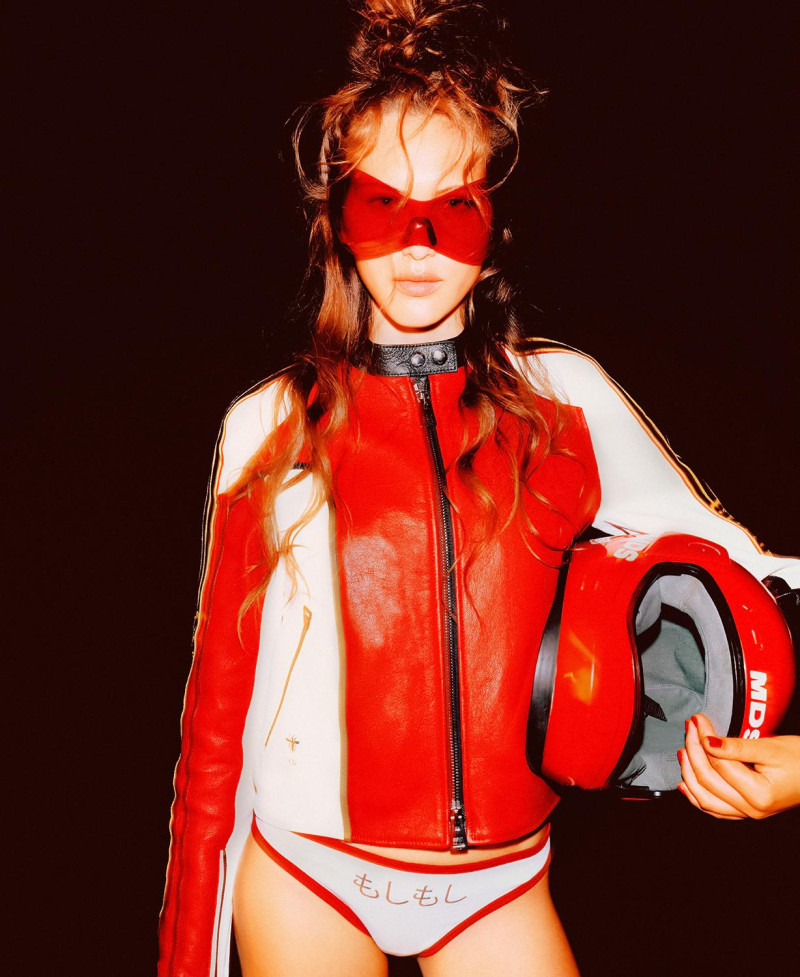 Angelina Kendall featured in Le Rouge Et Le Soir., March 2025