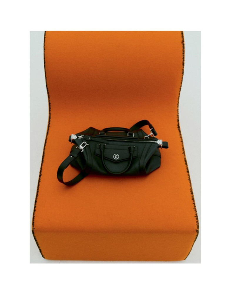 Heather Kemesky featured in Accessoires à la pointe, April 2025