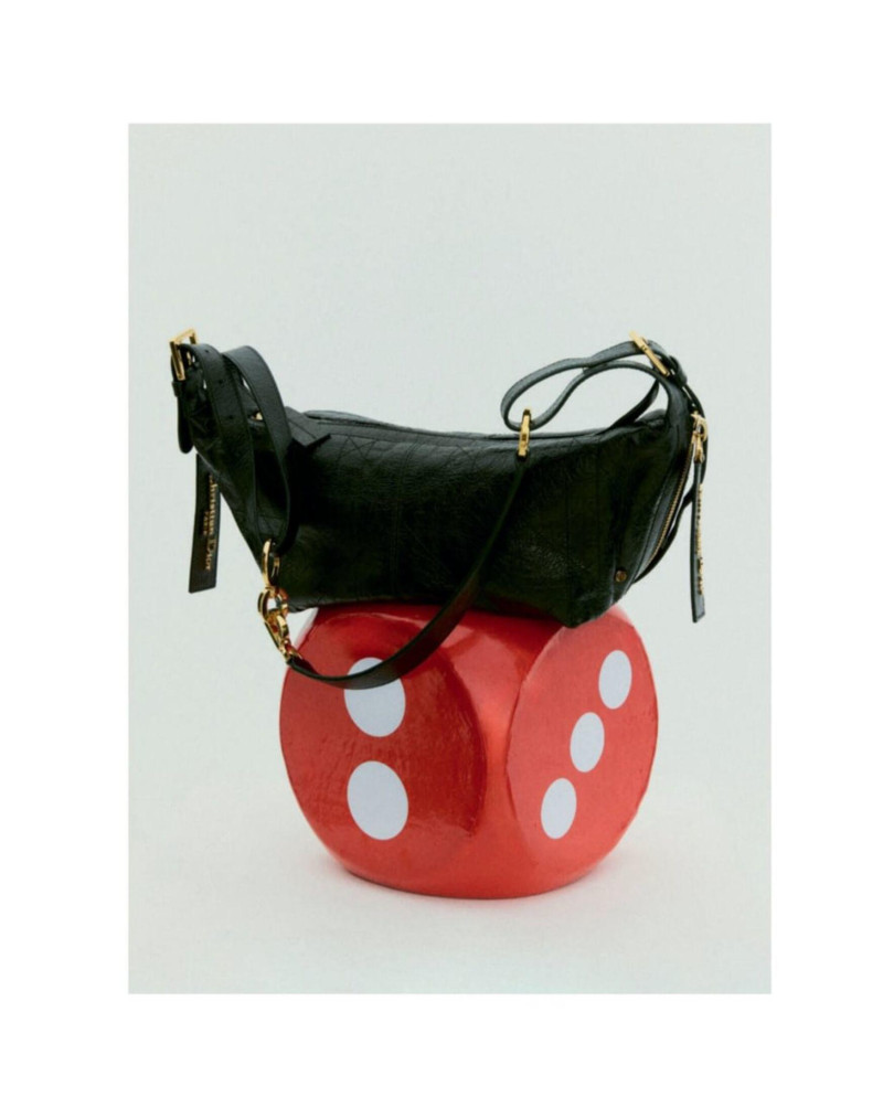 Heather Kemesky featured in Accessoires à la pointe, April 2025
