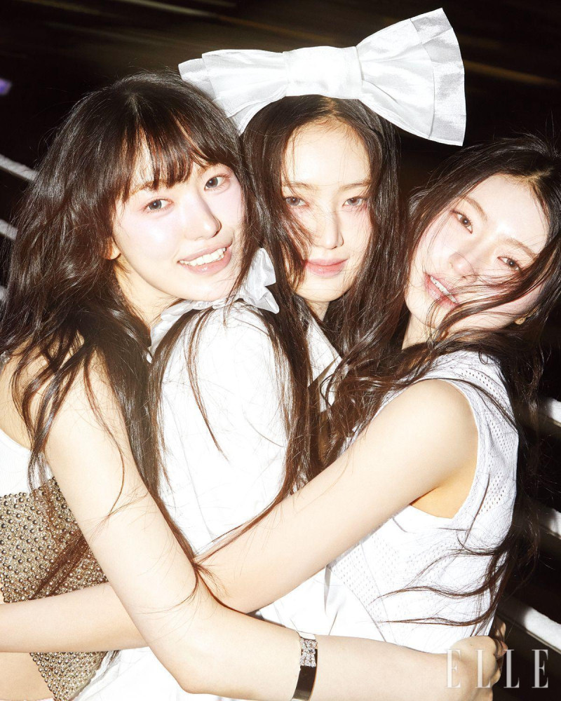 KiiiKiii\'s debut pictorial is also different., March 2025