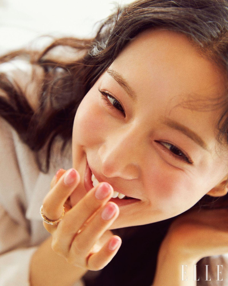 The fragrance of love that Kim Ji-Won spreads, March 2025