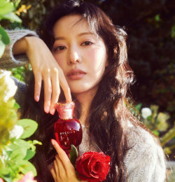 The fragrance of love that Kim Ji-Won spreads