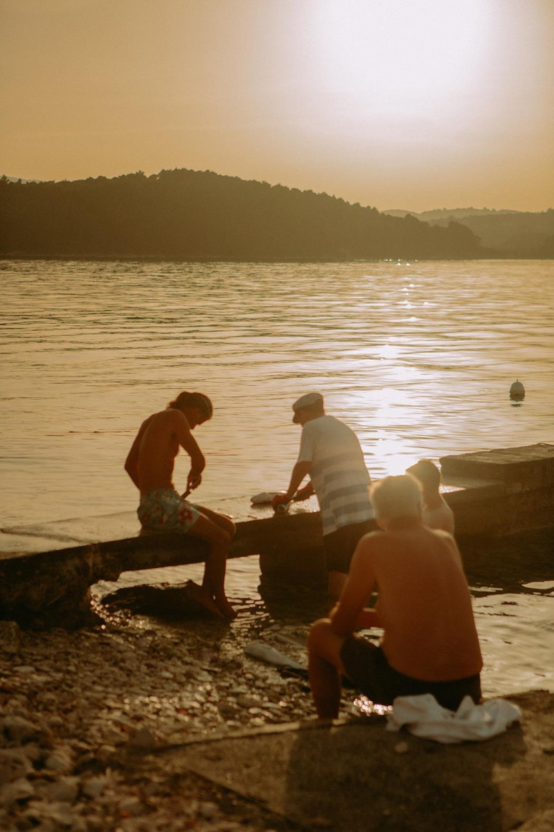 Dalmacore, otok razasut po svijetu, April 2025