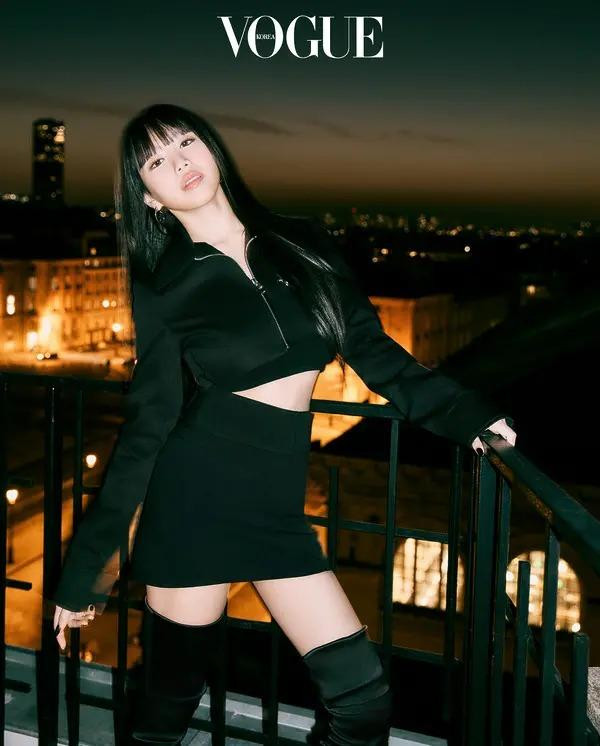 Natty\'s night is more beautiful than daytime in Paris, April 2025