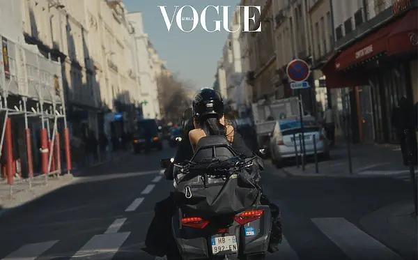 Natty\'s night is more beautiful than daytime in Paris, April 2025