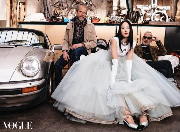 Yoonmi Sun featured in Between oil and chains, intense couture, April 2025