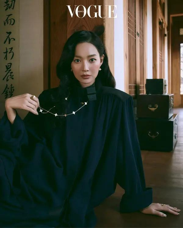 Shin Min-Ah and Louis Vuitton, clear beauty, April 2025