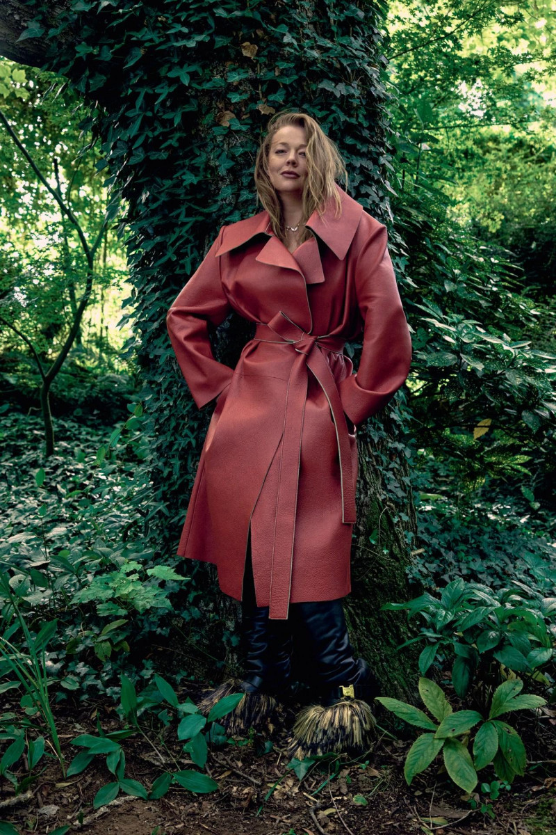 Sarah Snook, April 2025