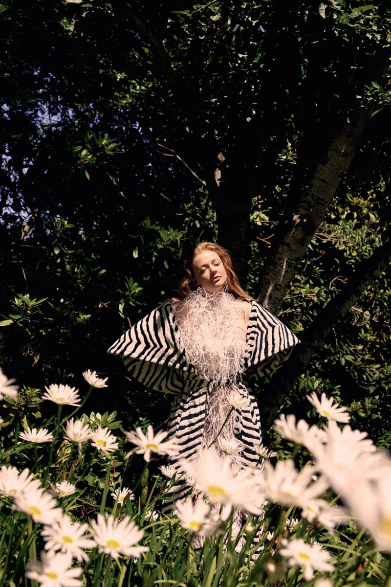 Sarah Snook, April 2025