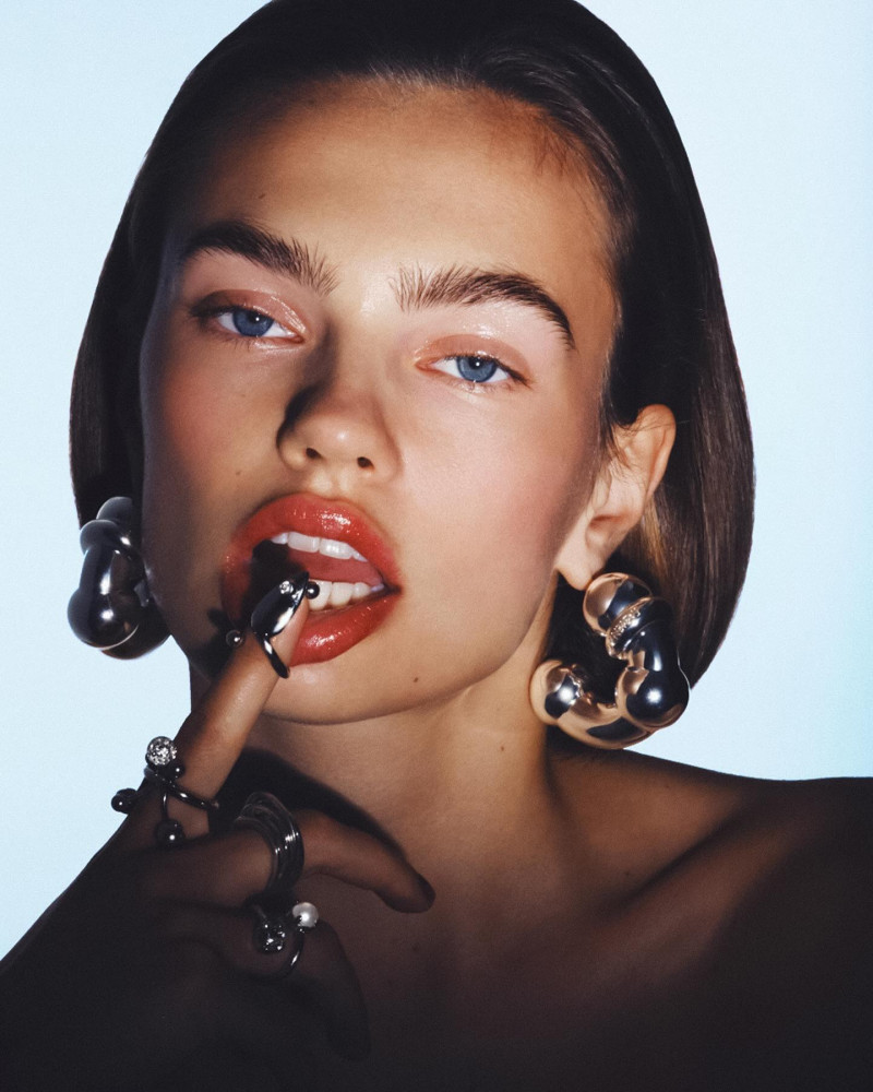 Pauline Moulettes featured in Crystal Sparkle, December 2024