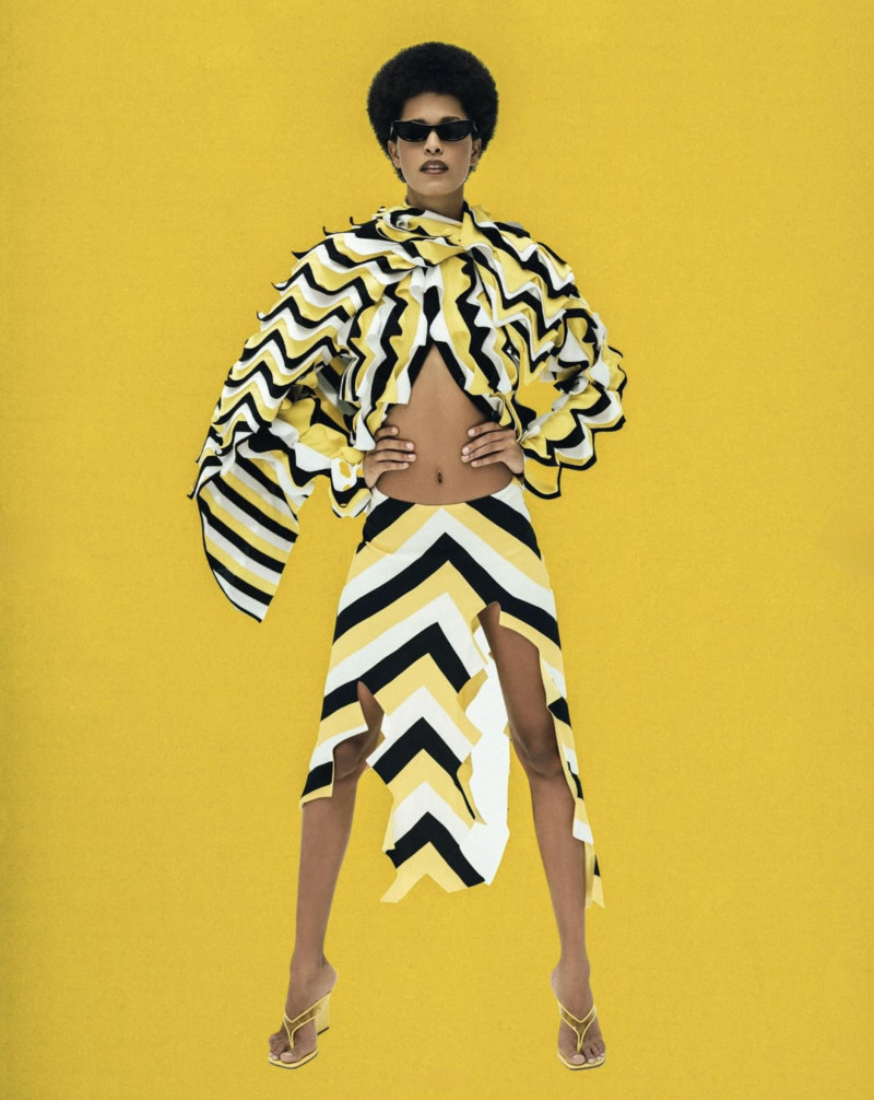 Laiza de Moura featured in Laiza de Moura, March 2025