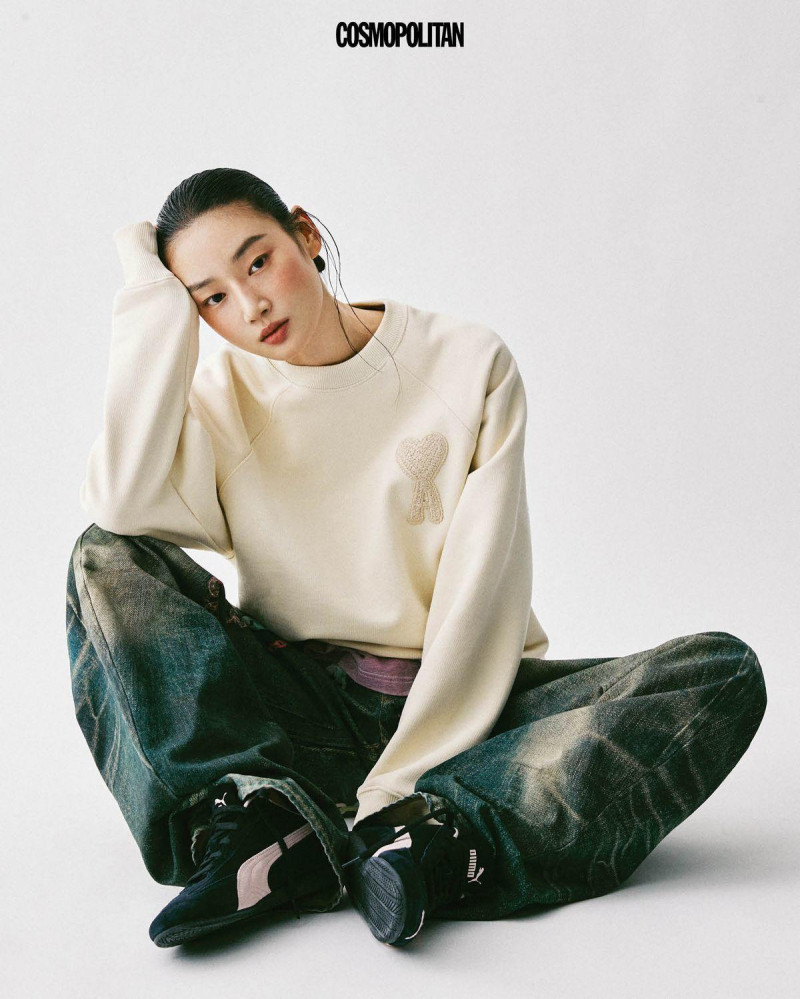 5 Ways To Enjoy Sweatshirts With Style, March 2025