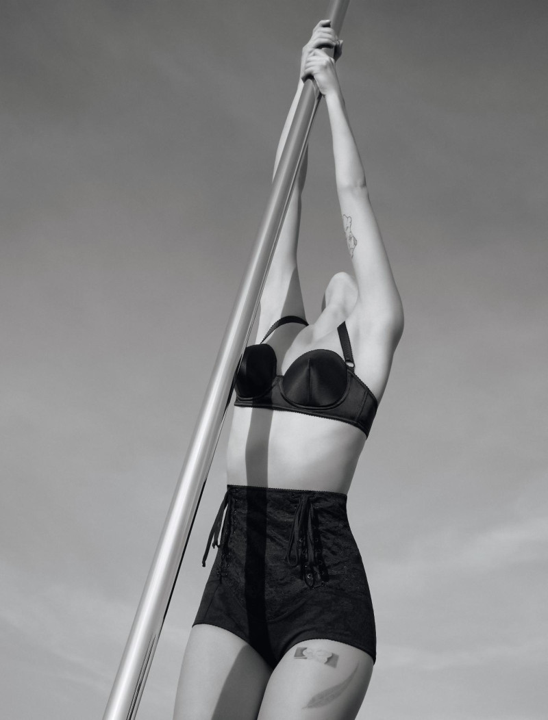 Luna Passos featured in Envol, April 2025