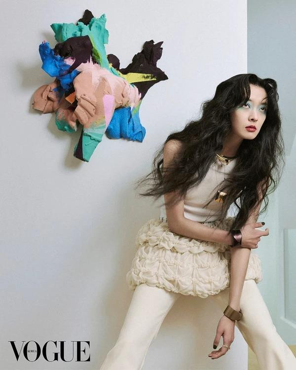 So Young Kang featured in When Hermès And Young Korean Designers\' Clothes Meet, May 2025