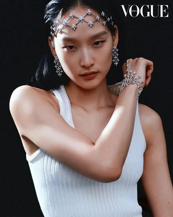 Yoonmi Sun featured in Watch & Jewelry: Louis Vuitton, April 2025