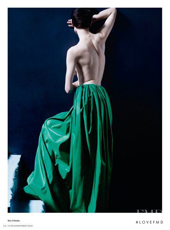 Saskia de Brauw featured in Extravagant, March 2011