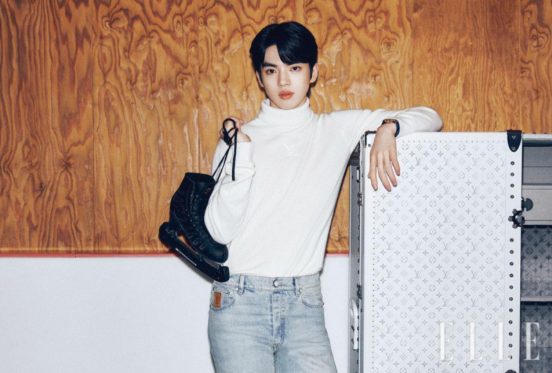 Cha Jun-Hwan\'s Ice Kingdom With Louis Vuitton Trunks, April 2025
