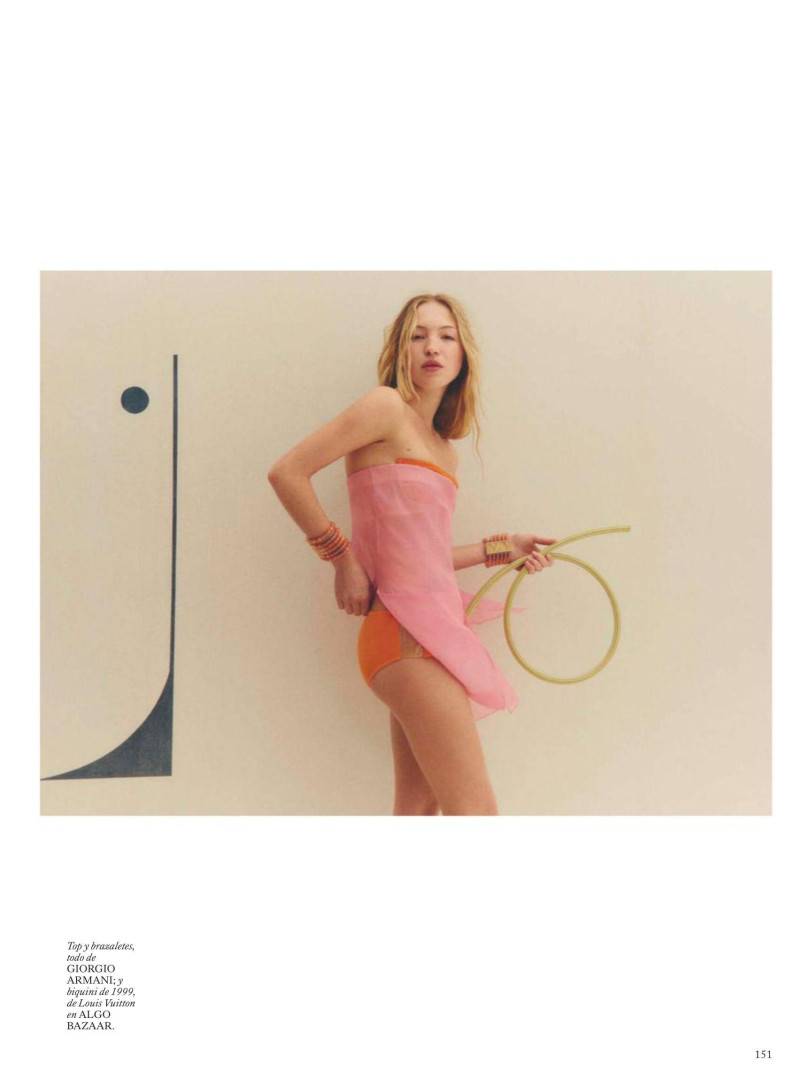 Lila Grace Moss featured in Algo Nuevo, Algo Viejo, April 2025