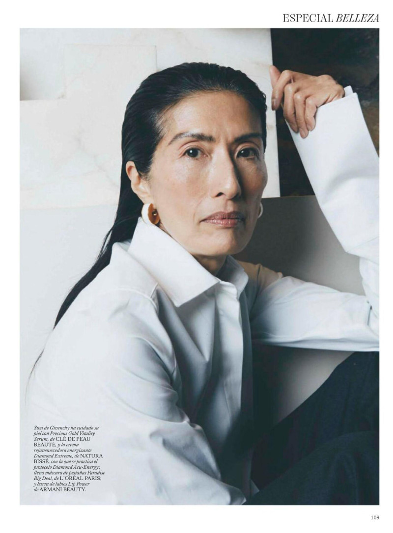 Suzi de Givenchy featured in Historia De Un Rostro, April 2025