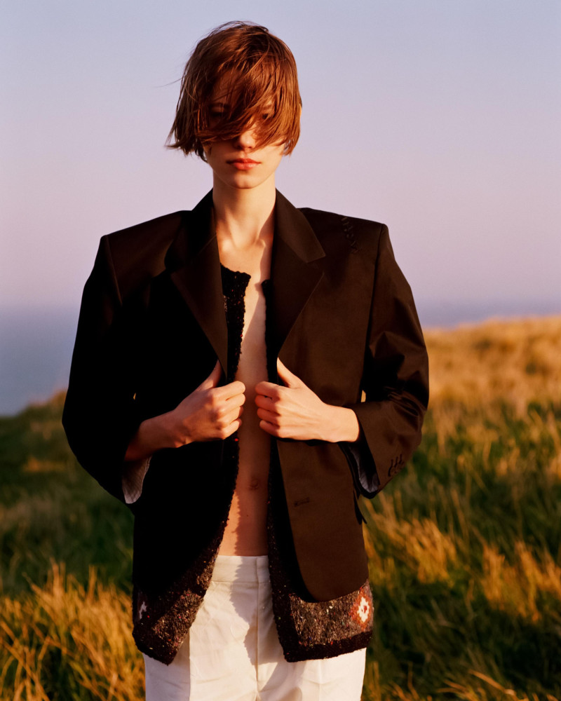 Dana Smith featured in Edge Of The World, May 2025
