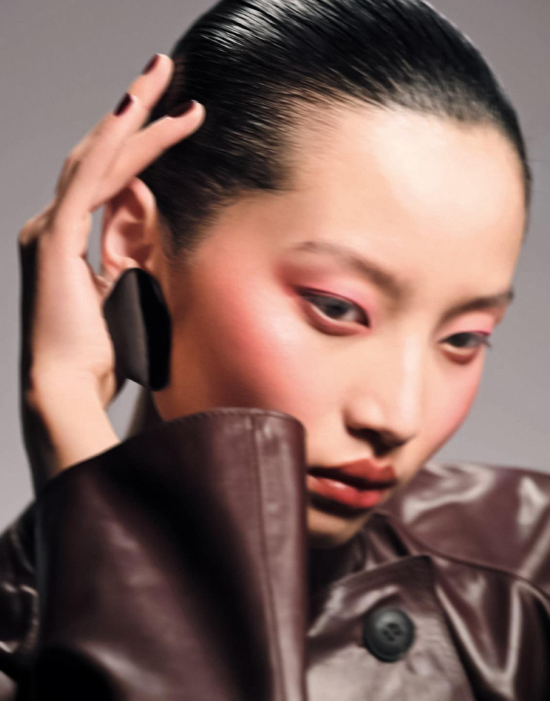 Farah Nieuwburg featured in Night Vibes, May 2025